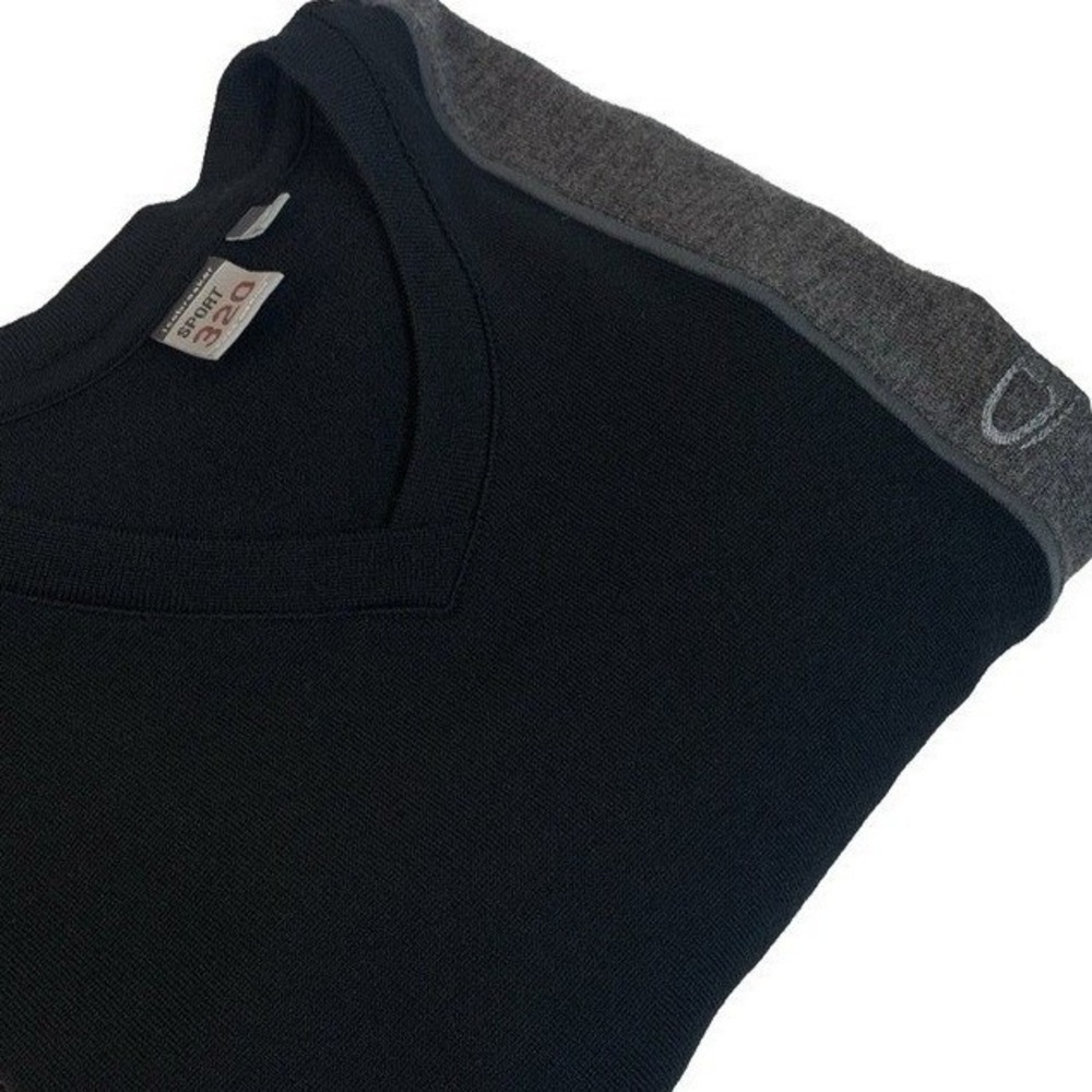 Icebreaker Sport 320 100% Pure Merino Wool Men's M Black V Neck Pullover Sweater